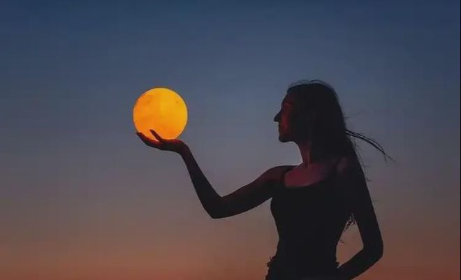 东方火运回归前三次是周朝汉朝和明朝开元棋牌试玩法国占星家族女占星家：(图5)
